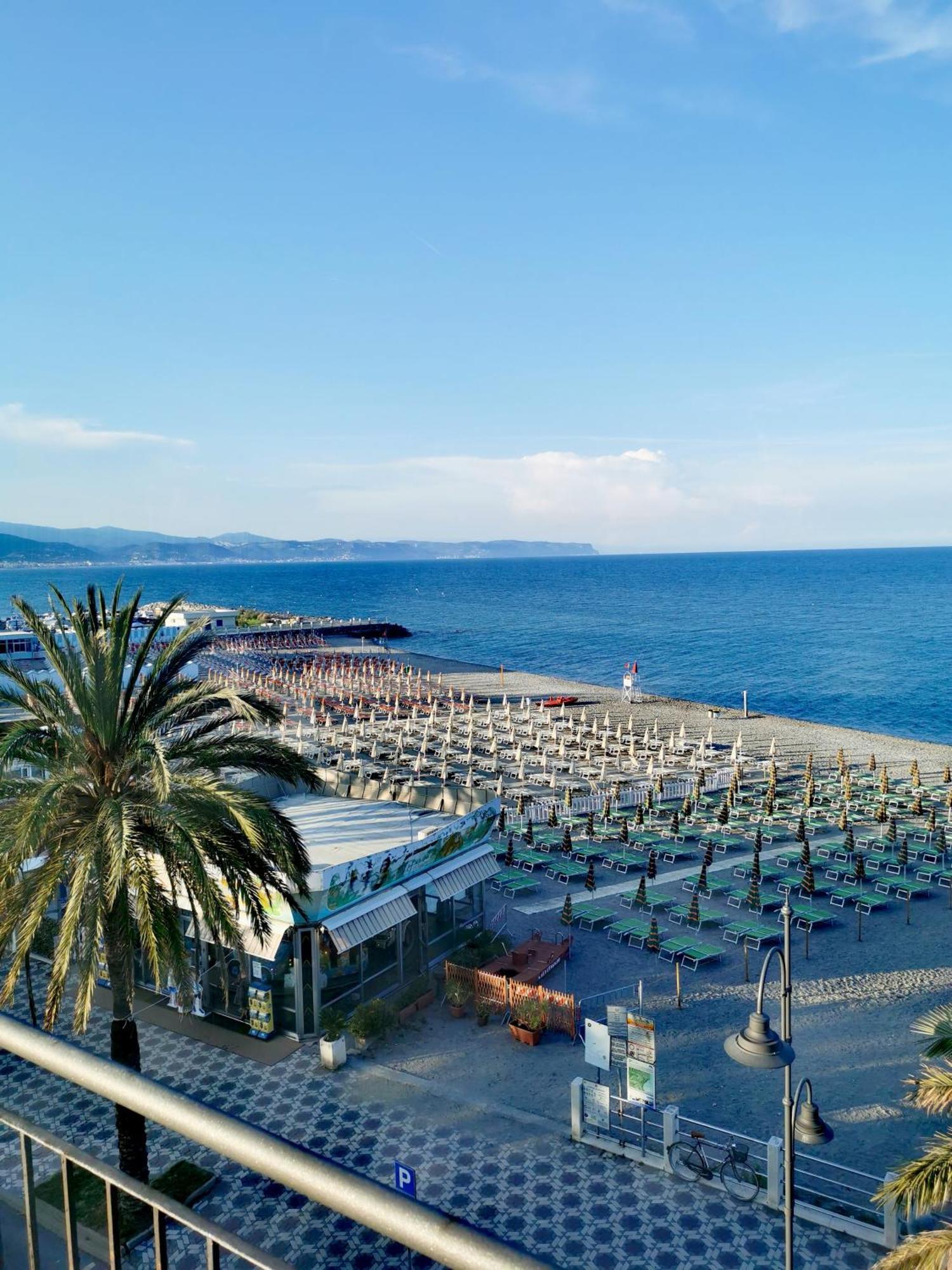 Albium Hotel Albenga Eksteriør bilde